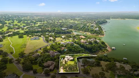 26310 Countryside Dr, Spicewood, TX 78669