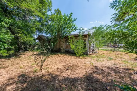 1507 Cummings St, Luling, TX 78648 photo 7