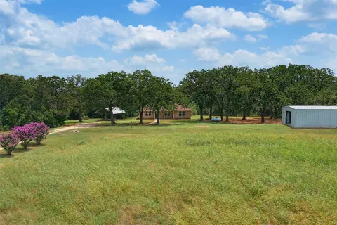 266 County Road 307, Rockdale, TX 76567