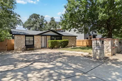 1002 Walter St, Austin, TX 78702