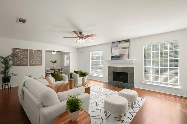 11709 Sterlinghill Dr, Austin, TX 78758
