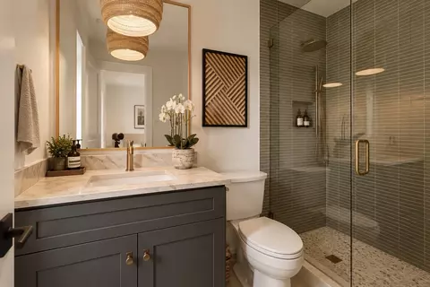 Bath - 3917 Leafield Dr, Austin, TX 78749 photo 1 of 3