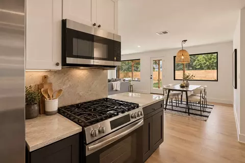 Kitchen - 3917 Leafield Dr, Austin, TX 78749 photo 2 of 2