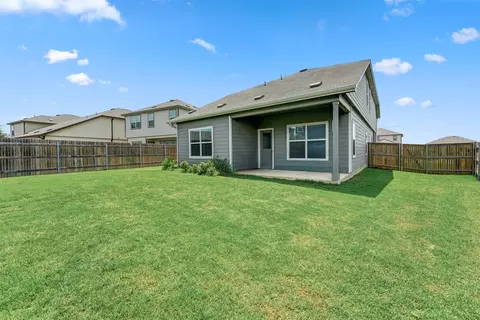 Exterior - 413 Perfect World Loop, Jarrell, TX 76537 photo 6 of 11