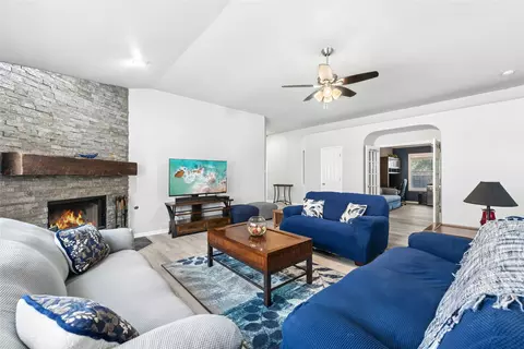 Living - 2709 Katie Cv, Leander, TX 78641 photo 4 of 4