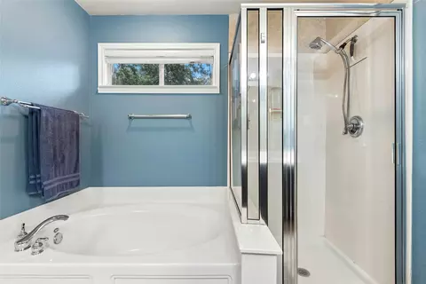 Bath - 2709 Katie Cv, Leander, TX 78641 photo 3 of 4