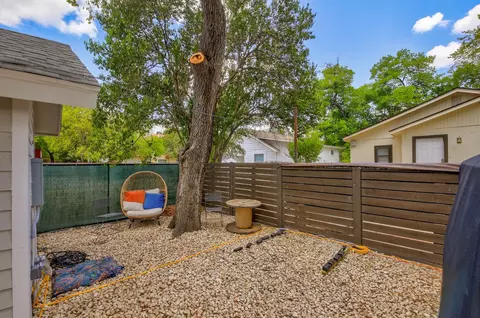 Exterior - 1105 E 3rd St, Austin, TX 78702 photo 7 of 10