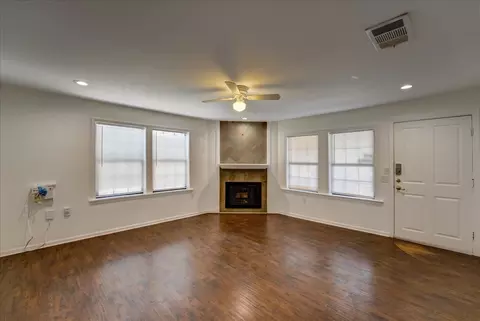Living - 1105 E 3rd St, Austin, TX 78702 photo 3 of 5