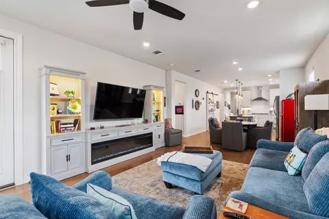 Living - 706 Kitty Hawk Rd, Georgetown, TX 78633 photo 4 of 4