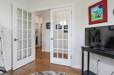 Entry Way - 706 Kitty Hawk Rd, Georgetown, TX 78633 photo 3 of 4