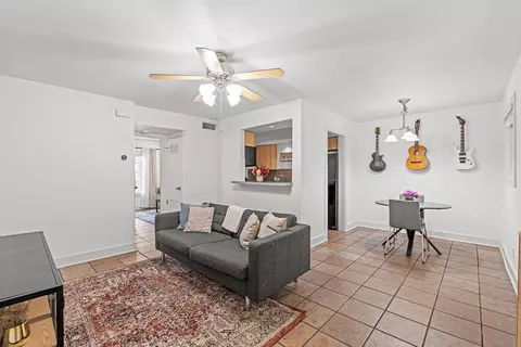 3815 Guadalupe St #112, Austin, TX 78751
