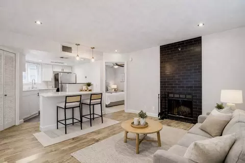 1500 Woodlawn Blvd #105, Austin, TX 78703