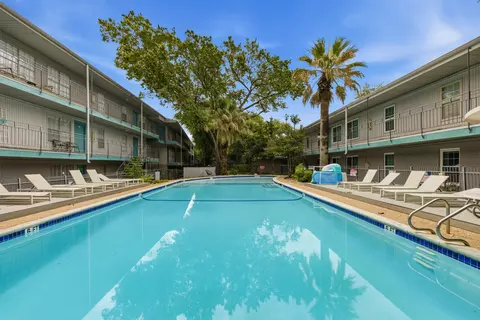 300 Crockett St #315, Austin, TX 78704