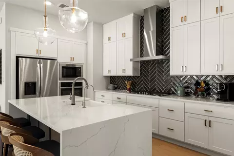 421 Comfort Maple Ln, Dripping Springs, TX 78620