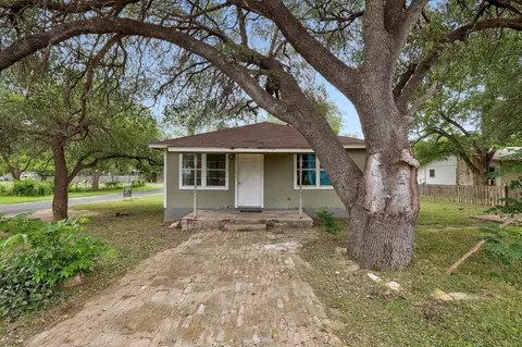 3007 Michoacan Dr, Del Valle, TX 78617