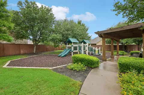 Exterior - 2336 Lyla Ln, Leander, TX 78641 photo 4 of 5