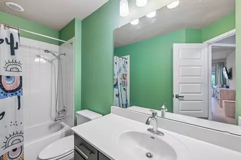 Bath - 2336 Lyla Ln, Leander, TX 78641 photo 4 of 4