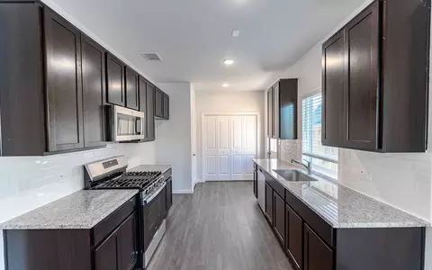 Entry Way - 217 Everglades Dr, Kyle, TX 78640 photo 1 of 1