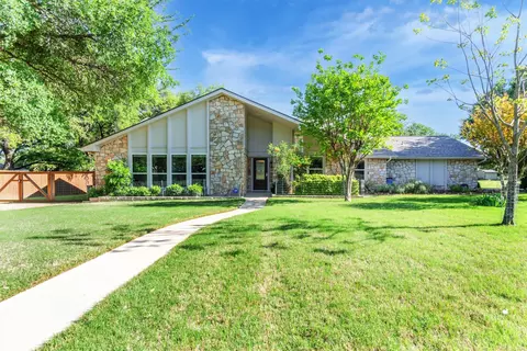 204 Mesa Dr, Georgetown, TX 78628