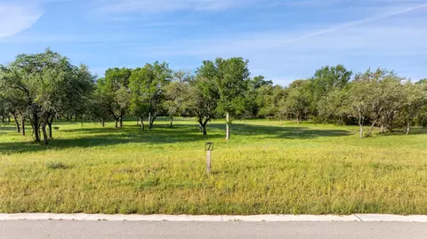lot7 Morning Dew Dr, Round Mountain, TX 78663