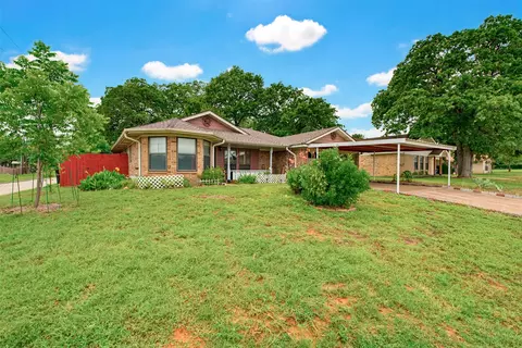 501 Meadow Dr, Rockdale, TX 76567