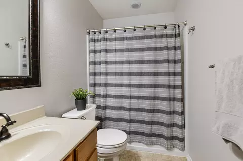 Bath - 6809 Doyal Dr, Austin, TX 78747 photo 2 of 2