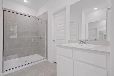 310 Bendecido Loop, Elgin, TX 78621 photo 14