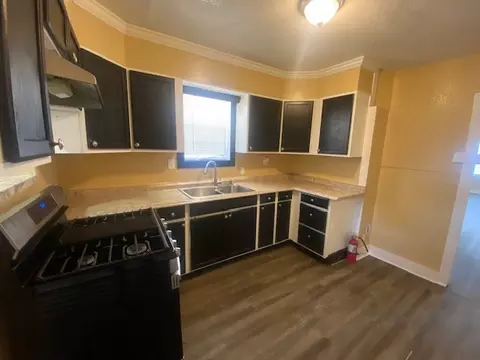Kitchen - 214 S Hackberry Ave, Luling, TX 78648 photo 3 of 4