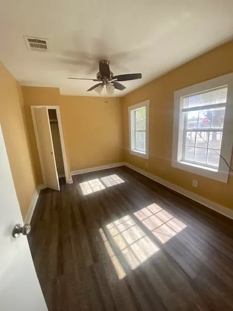 Bedroom - 214 S Hackberry Ave, Luling, TX 78648 photo 3 of 3