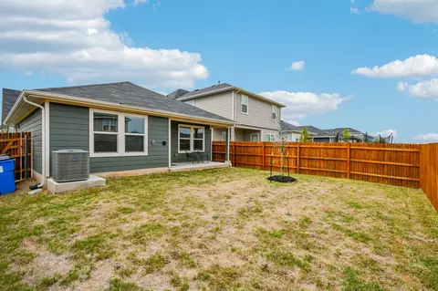 Exterior - 519 Sandringham Loop, Kyle, TX 78640 photo 7 of 7
