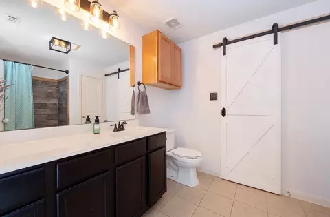Bath - 216 Millers Loop, Jarrell, TX 76537 photo 1 of 3