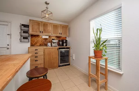 Kitchen - 216 Millers Loop, Jarrell, TX 76537 photo 5 of 6