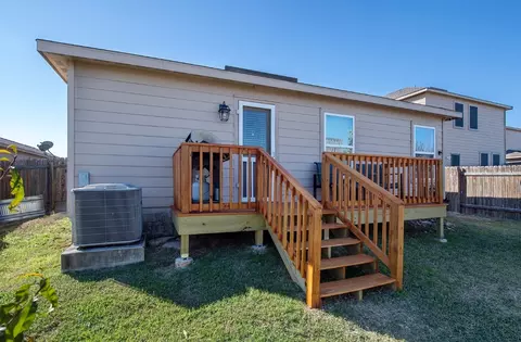 Exterior - 216 Millers Loop, Jarrell, TX 76537 photo 7 of 10