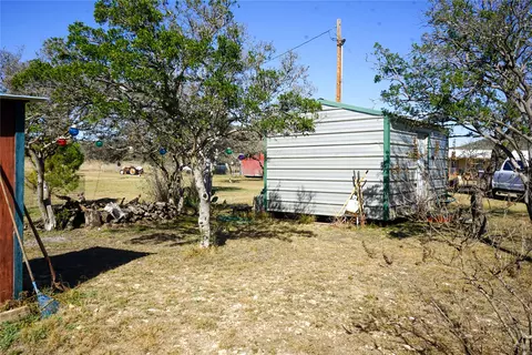 831 Magers Rd, Concan, TX 78838 photo 17