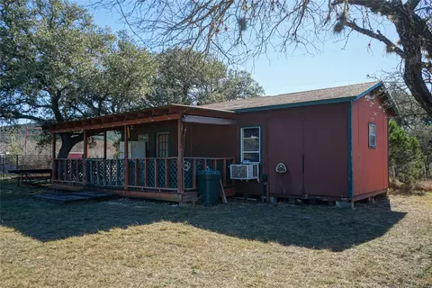 831 Magers Rd, Concan, TX 78838 photo 14