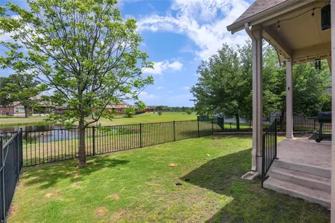 Exterior - 9407 Mcknight Loop #9, Austin, TX 78717 photo 3 of 5