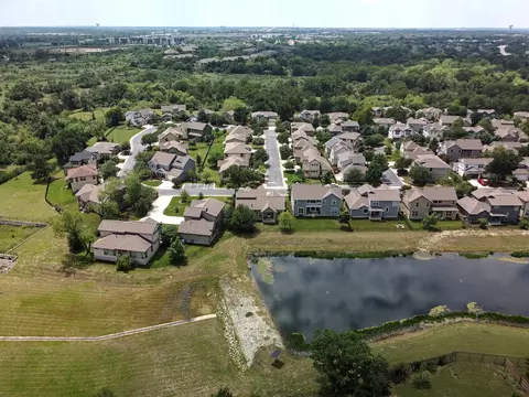 View/Area - 9407 Mcknight Loop #9, Austin, TX 78717 photo 8 of 11