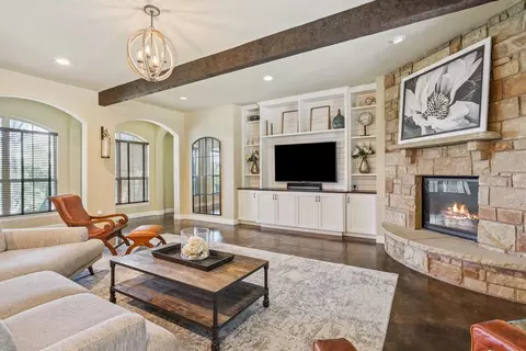 Living - 320 Ridge View Dr, Georgetown, TX 78628 photo 1 of 3