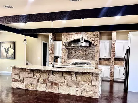 Kitchen - 320 Ridge View Dr, Georgetown, TX 78628 photo 2 of 2