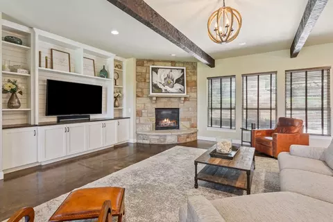 Living - 320 Ridge View Dr, Georgetown, TX 78628 photo 2 of 3