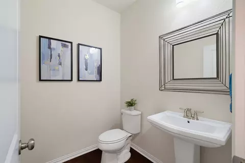Bath - 12613 Twisted Root Dr, Manchaca, TX 78652 photo 5 of 5