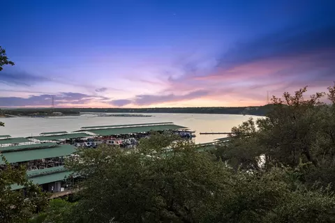 6704 Lantern View Dr #202, Jonestown, TX 78645