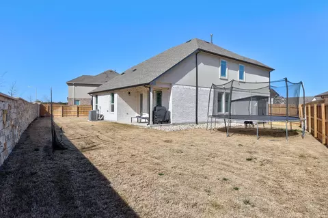 Exterior - 432 Tinto St, Leander, TX 78641 photo 4 of 7