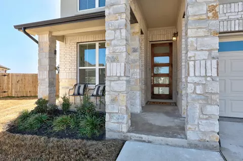 Exterior - 432 Tinto St, Leander, TX 78641 photo 3 of 7