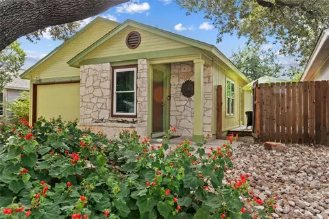5943 Kevin Kelly Pl, Austin, TX 78727