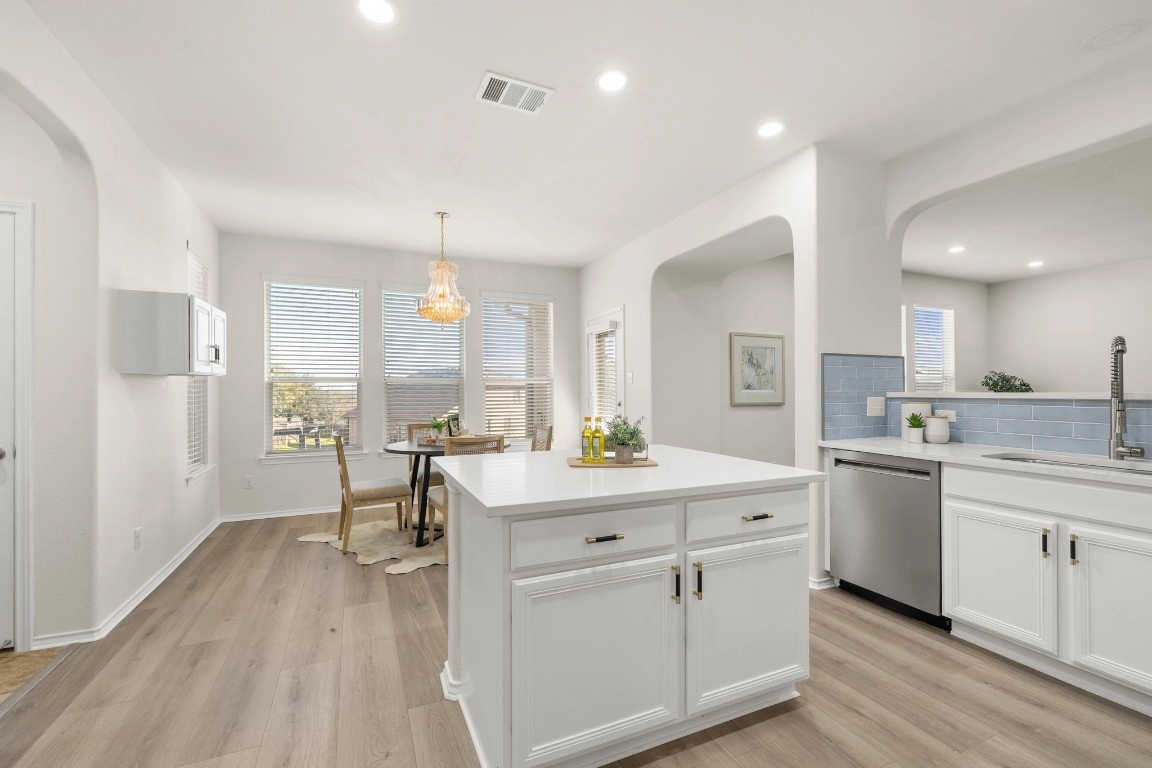 233 Connor Elkins Dr  