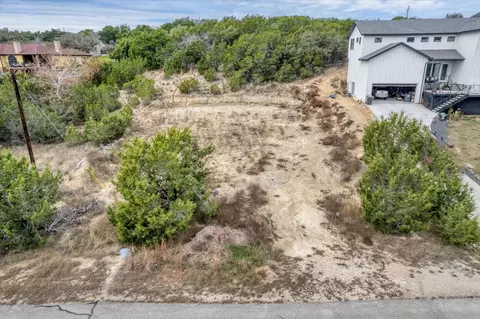 312 Alloway Dr, Spicewood, TX 78669