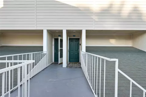 1818 S Lakeshore Blvd #27, Austin, TX 78741