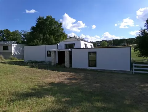 20707 Greenpark Dr, Lago Vista, TX 78645