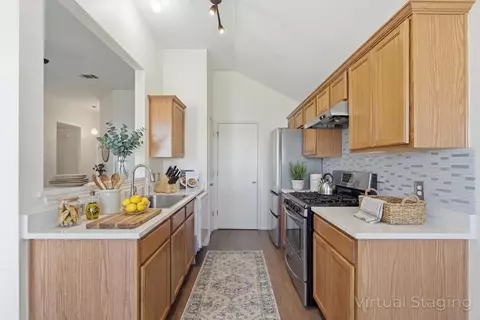 309 Dana Dr, Hutto, TX 78634
